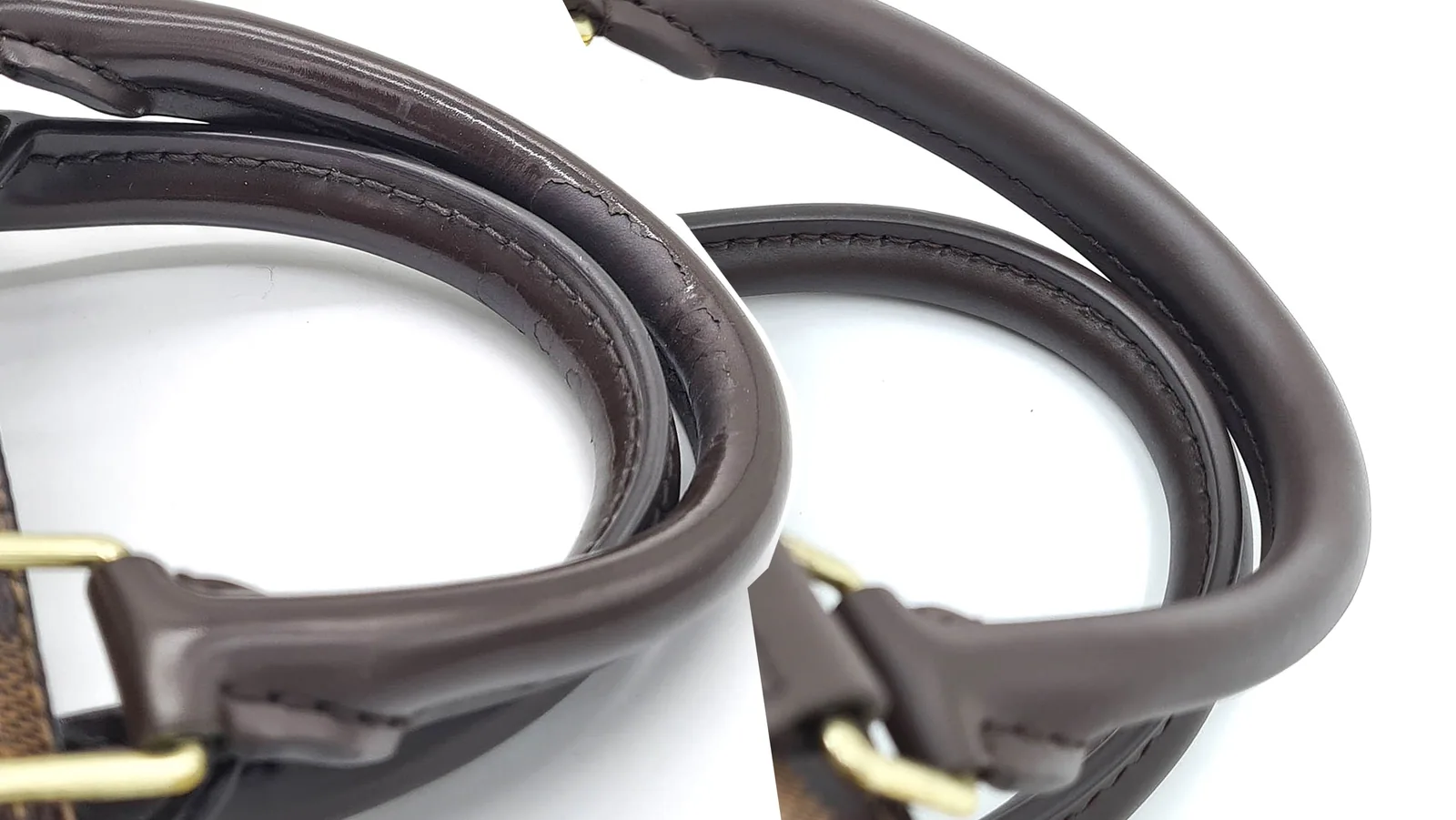 Leather handles — Repaired wear and surface finish